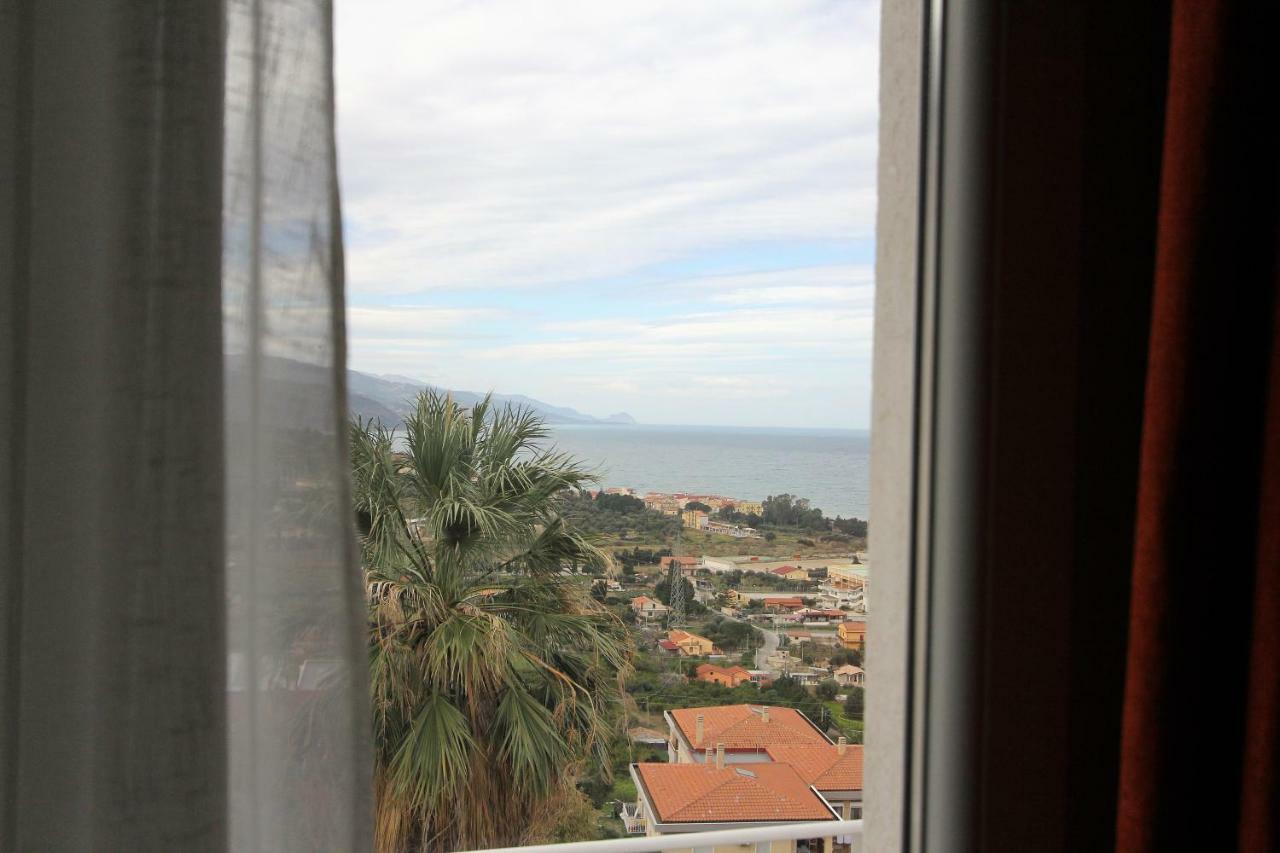 Case Vacanza Le Casette Santo Stefano di Camastra Dış mekan fotoğraf